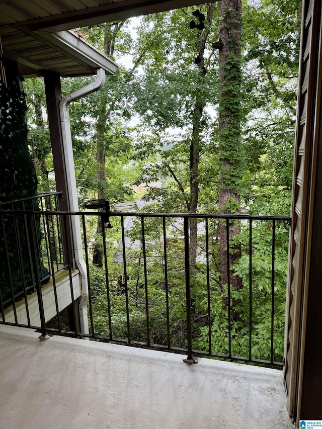 2004 Waterford Pl Unit 2004, Hoover, AL 35244 - view of balcony