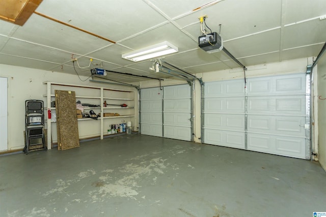 2940 Coatbridge Ln, Birmingham, AL 35242 - garage with a garage door opener