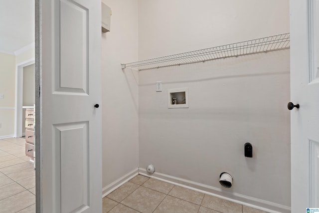 132 Summerchase Pkwy, Calera, AL 35040 - washroom with light tile patterned floors, hookup for a washing machine, baseboards, electric dryer hookup, and gas dryer hookup