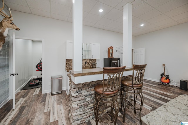 325 Driving Range Rd, Cropwell, AL 35054 - dining area with wood finished floors, a drop ceiling, and baseboards