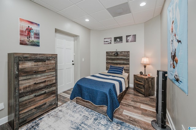 325 Driving Range Rd, Cropwell, AL 35054 - bedroom with wood finished floors, a drop ceiling, baseboards, and recessed lighting