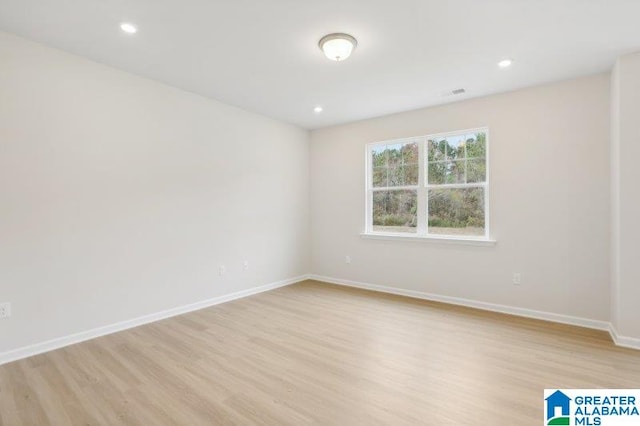 2029 Valley Run, Leeds, AL 35094 - spare room featuring light wood-type flooring, baseboards, and recessed lighting