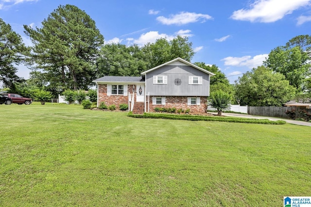 3303 Carousel Dr, Fultondale, AL 35068 - split level home with brick siding