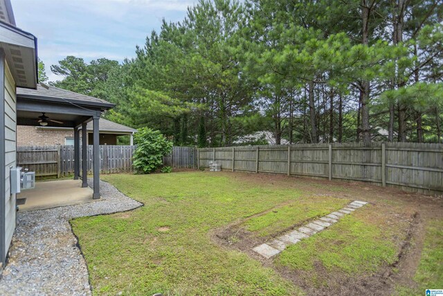 319 Glen Cross Way, Trussville, AL 35173 - fenced backyard with ceiling fan and a patio