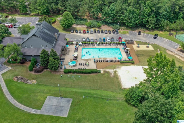 5668 Carrington Lake Pkwy, Trussville, AL 35173 - aerial view of property and surrounding area featuring a pool area