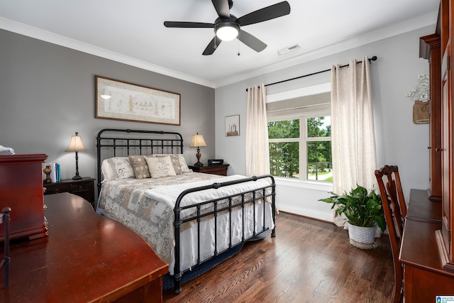 715 W Cassie Dr, Pell City, AL 35128 - bedroom featuring wood finished floors, crown molding, and ceiling fan