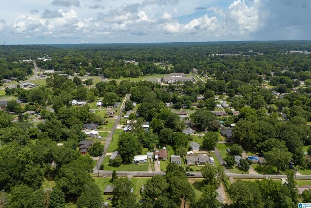 405 Willow Dr, Hueytown, AL 35023 - aerial view of a heavily wooded area