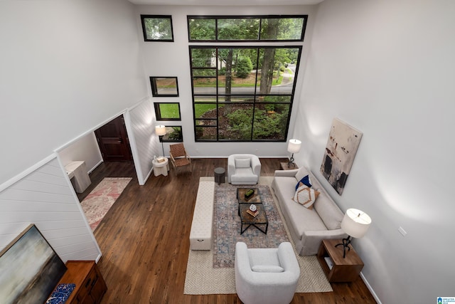 3709 Dover Dr, Mountain Brook, AL 35223 - living area with wood finished floors