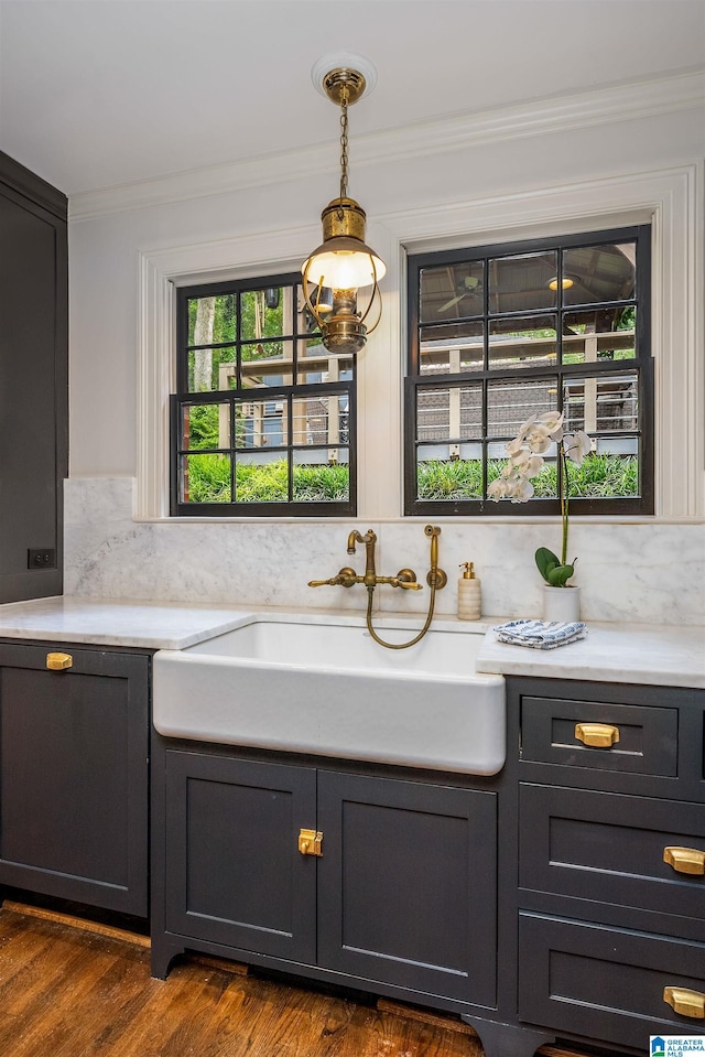 3443 Cliff Rd S, Birmingham, AL 35205 - bathroom with decorative backsplash, plenty of natural light, ornamental molding, and wood finished floors