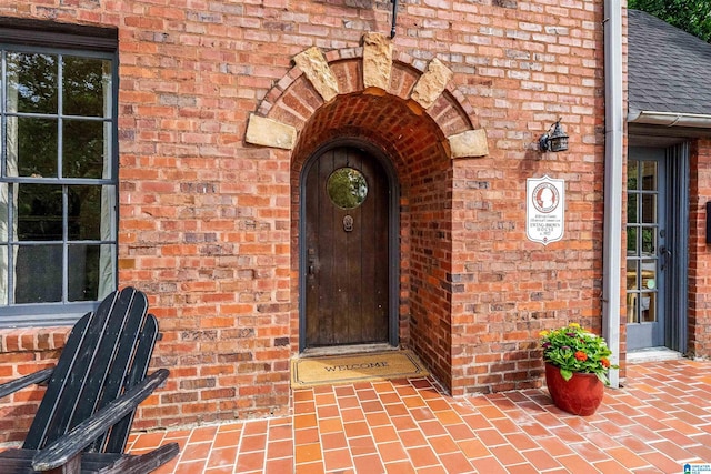 3443 Cliff Rd S, Birmingham, AL 35205 - doorway to property with brick siding and roof with shingles