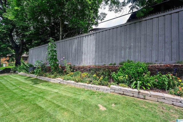 5100 7th Ct S, Birmingham, AL 35212 - view of yard