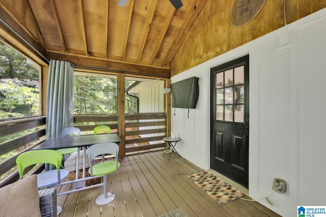 6400 Glenview Cir, Gardendale, AL 35071 - sunroom featuring ceiling fan