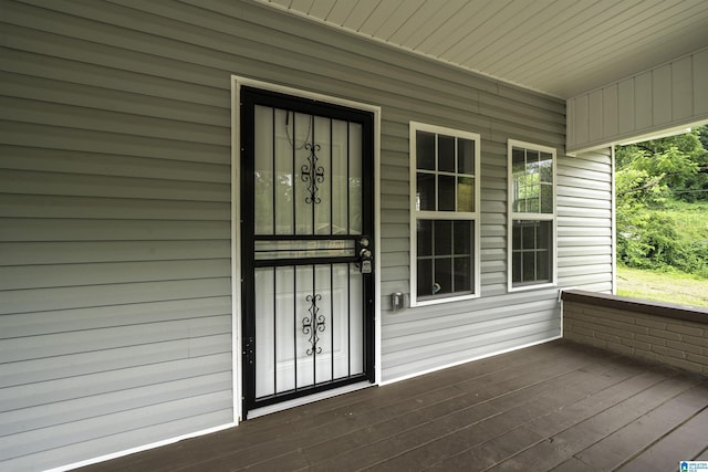 2129 Pike Rd, Birmingham, AL 35218 - doorway to property with covered porch