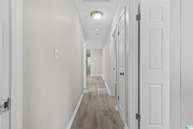 4 Carriage Rd, Anniston, AL 36206 - hallway with wood finished floors and baseboards