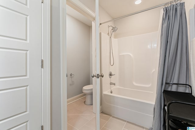 4486 Old Cahaba Pkwy, Helena, AL 35080 - bathroom featuring tile patterned flooring and shower / bath combo