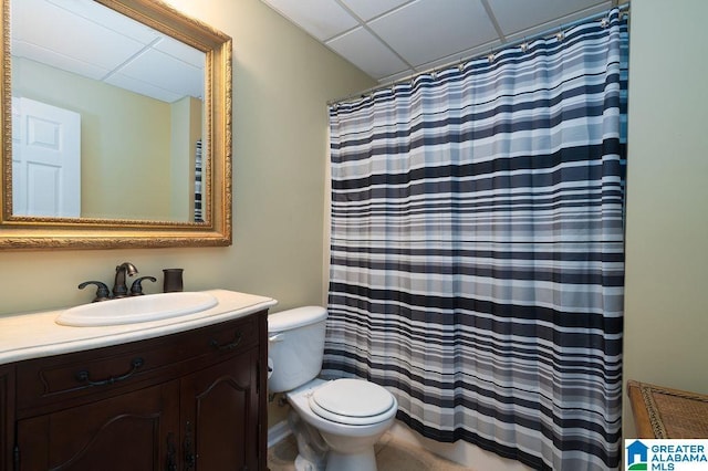 214 Quail Ridge Rd, Helena, AL 35080 - bathroom featuring a drop ceiling, vanity, and curtained shower