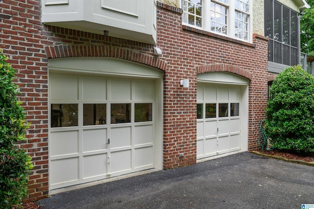 101 Mountain Ave, Mountain Brook, AL 35213 - garage featuring driveway