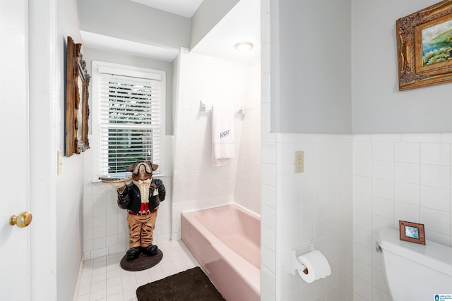 3224 Monte Doro Dr, Hoover, AL 35216 - full bath featuring tile walls and tile patterned flooring