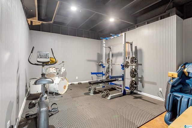664 Jent Rd, Cordova, AL 35550 - exercise room featuring baseboards