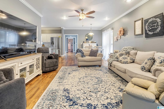 664 Jent Rd, Cordova, AL 35550 - living room with a ceiling fan, light wood-type flooring, ornamental molding, and recessed lighting