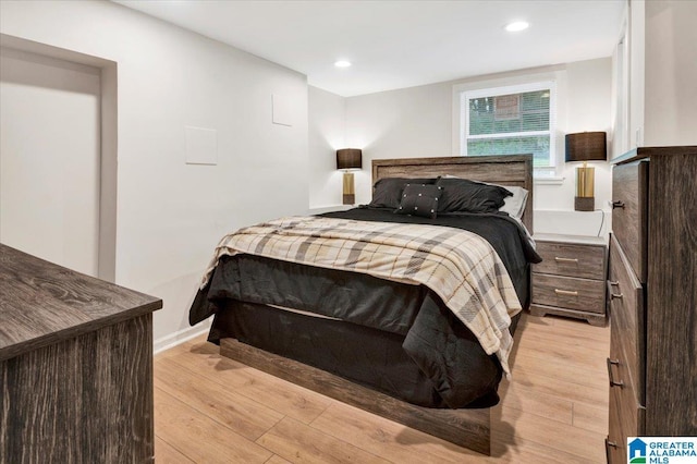 1818 Hillcrest Rd NE, Center Point, AL 35215 - bedroom with light wood-style flooring and recessed lighting