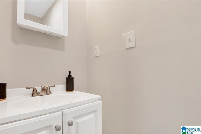 1818 Hillcrest Rd NE, Center Point, AL 35215 - bathroom with vanity