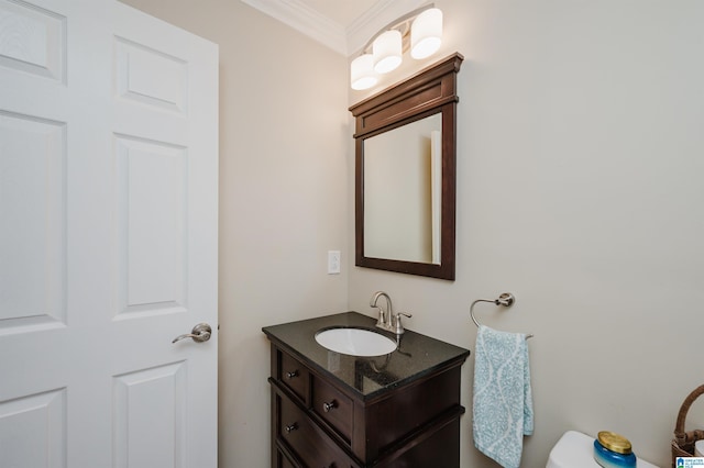3204 Woodford Way, Birmingham, AL 35242 - half bath with vanity and crown molding