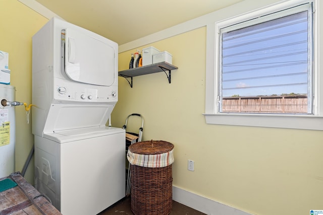 104 Phillips Cir, Columbiana, AL 35051 - laundry area with stacked washer / drying machine and baseboards