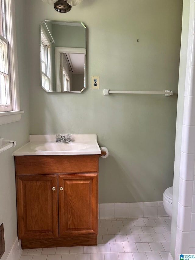 2341 Regent Ln, Hoover, AL 35226 - bathroom featuring vanity and tile patterned flooring