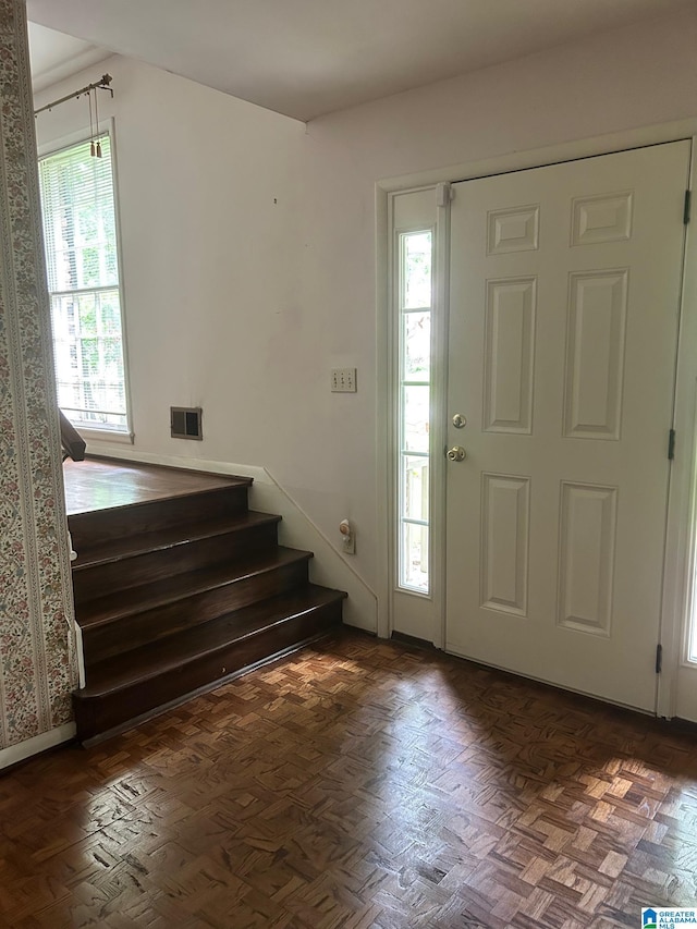 2341 Regent Ln, Hoover, AL 35226 - foyer with stairs