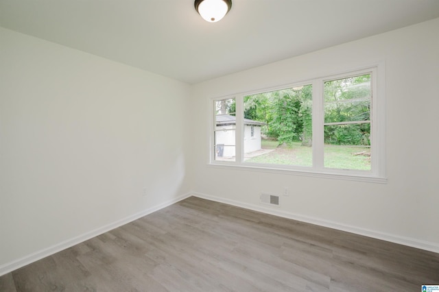 201 Sun Valley Rd, Center Point, AL 35215 - unfurnished room featuring wood finished floors and baseboards