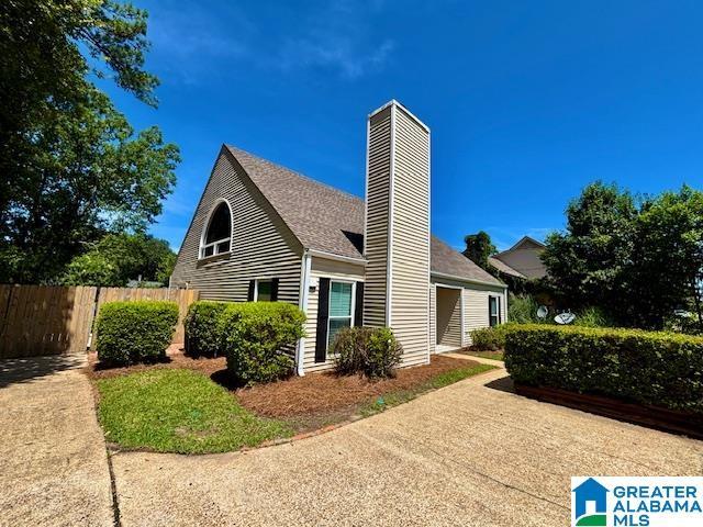 1221 Dalraida Rd, Montgomery, AL 36109 - view of side of property featuring a chimney