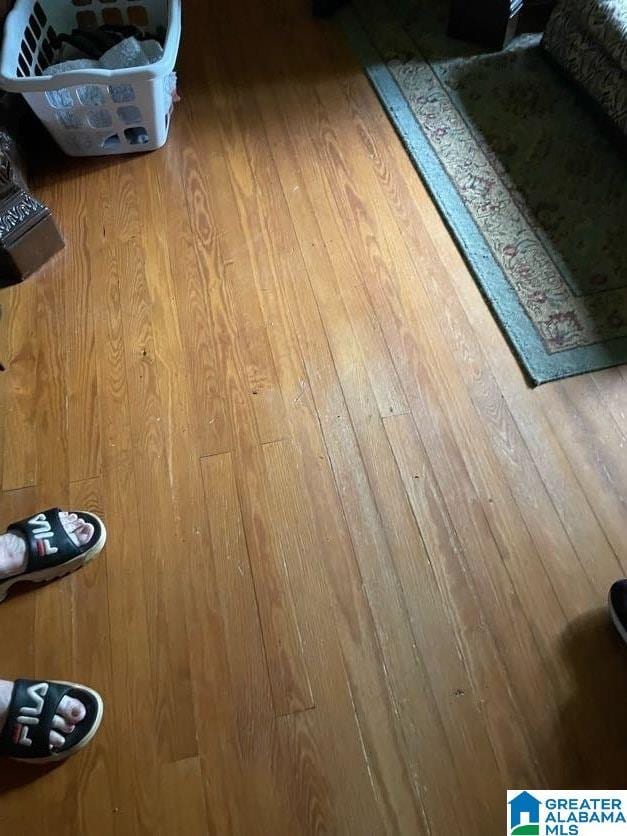 67 Evans Bridge Rd, Heflin, AL 36264 - detailed view of wood finished floors