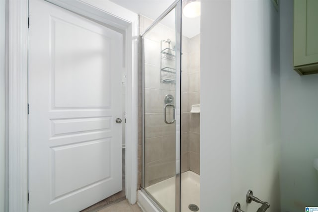401 20th St S Unit 126, Birmingham, AL 35233 - bathroom featuring a stall shower