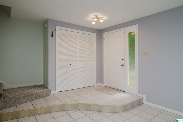 3655 Haven View Cir, Hoover, AL 35216 - entryway featuring tile patterned flooring