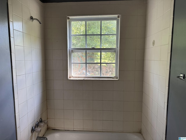 319 Lapsley Ave, Anniston, AL 36207 - bathroom with bathtub / shower combination