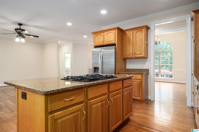 1819 Calgary Dr, Birmingham, AL 35022 - kitchen featuring stainless steel fridge with ice dispenser, black gas cooktop, light wood-type flooring, a ceiling fan, and ornamental molding