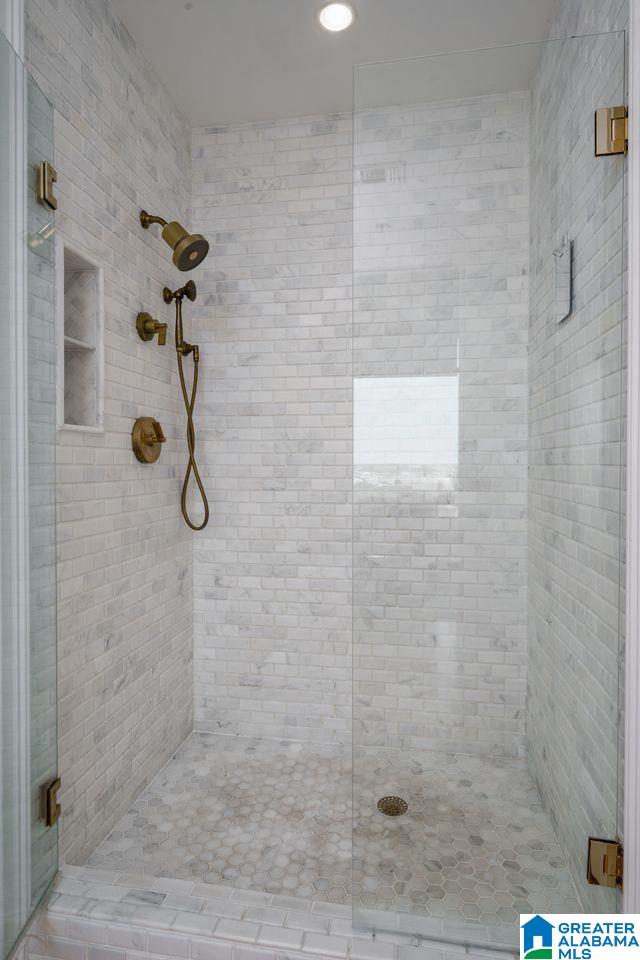 1300 27th Pl Unit 65, Birmingham, AL 35205 - full bathroom with a shower stall