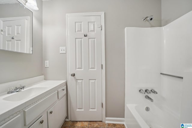 5919 Creekwood Rd, Irondale, AL 35210 - bathroom with vanity and shower / bathtub combination