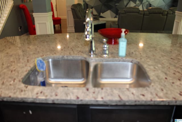 6284 Fieldbrook Cir, Mccalla, AL 35111 - kitchen with light stone counters and a sink