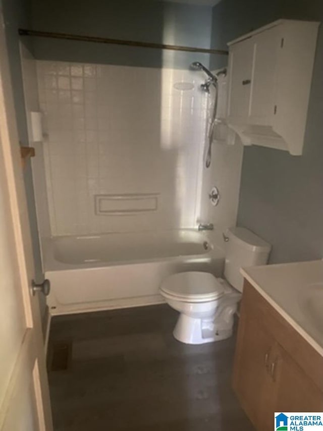 605 39th Pl, Fairfield, AL 35064 - full bathroom with vanity and shower / washtub combination