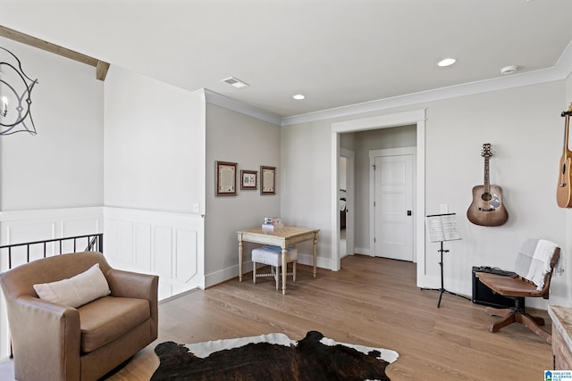 544 Preserve Way, Hoover, AL 35226 - living area with crown molding, light wood-type flooring, and recessed lighting
