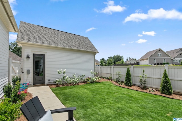 544 Preserve Way, Hoover, AL 35226 - fenced backyard featuring a residential view