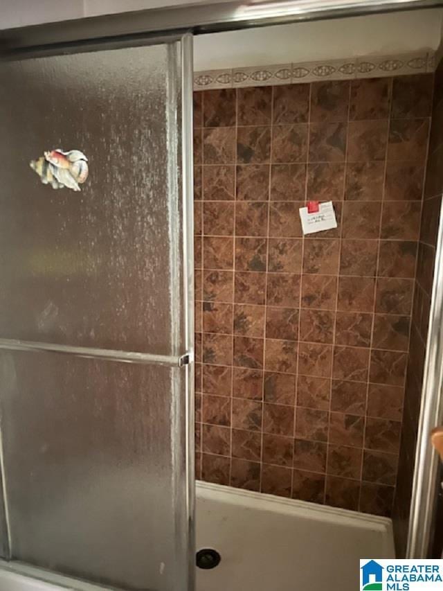327 Canyon Ridge Rd, Sylacauga, AL 35151 - bathroom with a shower stall