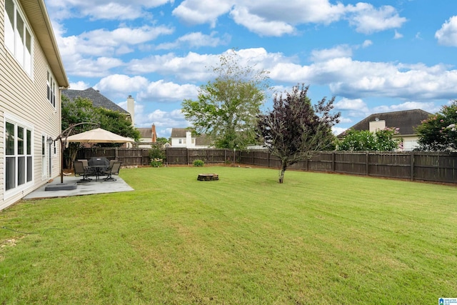 483 Old Cahaba Way, Helena, AL 35080 - fenced backyard featuring a patio area
