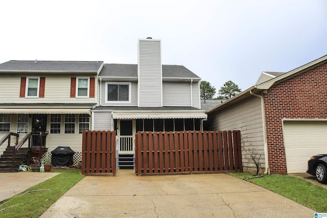 1534 Cambridge Pl, Anniston, AL 36207 - view of front of property with a chimney