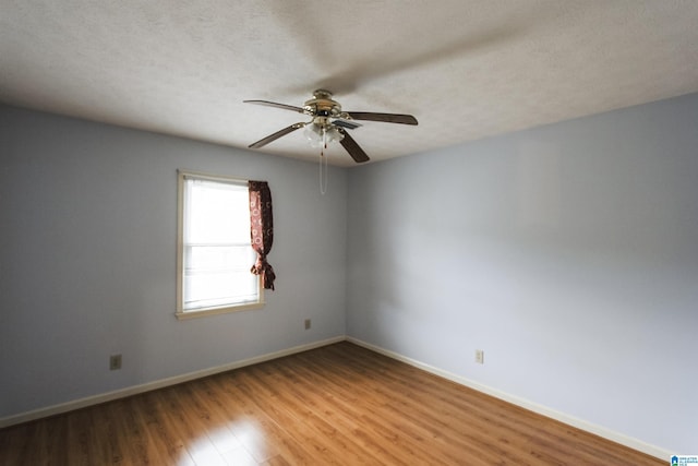 1534 Cambridge Pl, Anniston, AL 36207 - unfurnished room with a ceiling fan and light wood-style flooring
