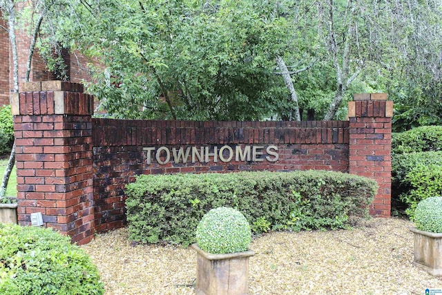1534 Cambridge Pl, Anniston, AL 36207 - view of community / neighborhood sign
