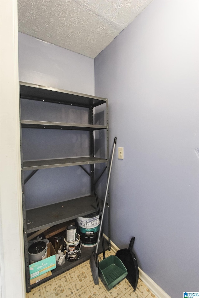 1534 Cambridge Pl, Anniston, AL 36207 - view of storage area