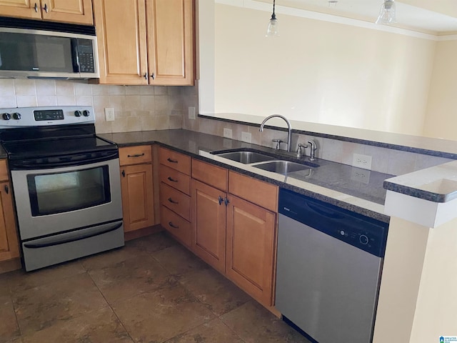 475 River Forest Ln Unit 2440, Talladega, AL 35160 - kitchen with appliances with stainless steel finishes, tasteful backsplash, crown molding, and dark countertops